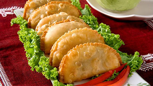 طريقة عمل سمبوسة الدجاج