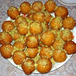 حلى السميد بالجبنة