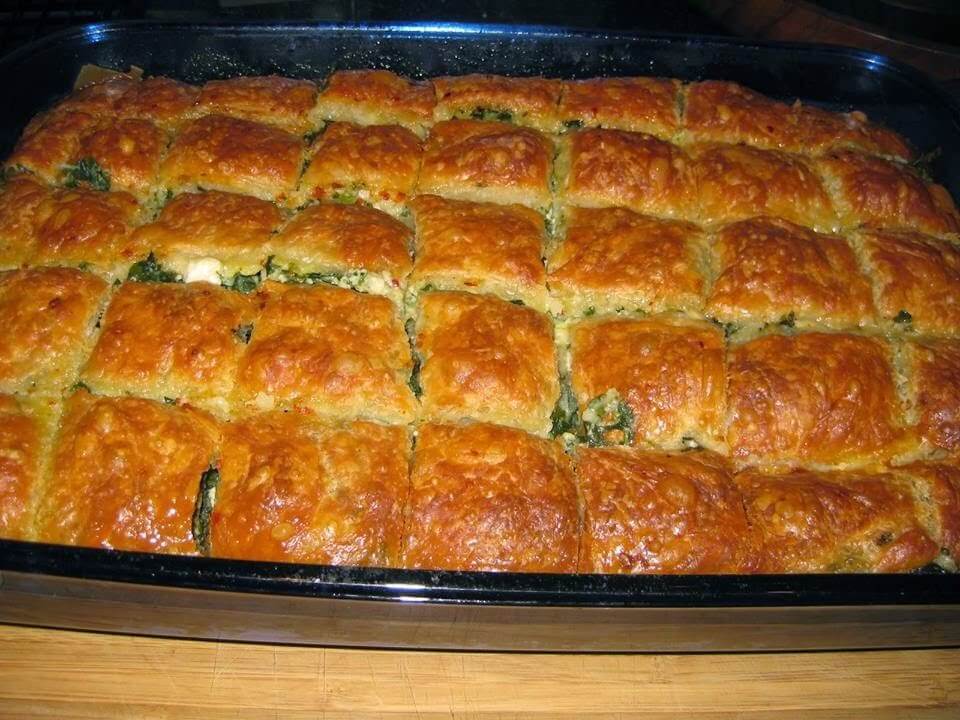 طريقة عمل صينية الجلاش بالجبن