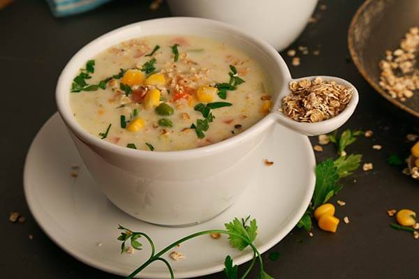 طريقة عمل شوربة الشوفان بالخضار والكريمة
