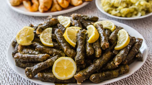 طريقة عمل حلى الفول السوداني