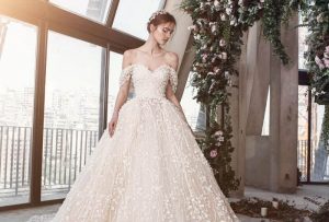 احدث وأجمل فساتين زفاف 2019