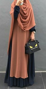 شاهدى أحدث عبايات قطرية بتصاميم عصرية أنيقة الجزء الاول