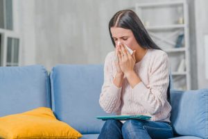 أربع وصفات طبيعية لعلاج نزلات البرد والزكام