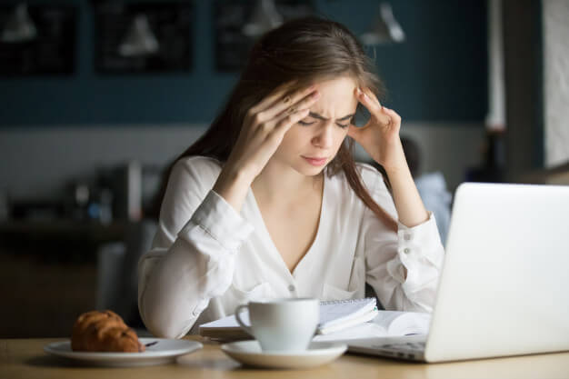 طرق علاج الصداع المستمر والتخلص منه