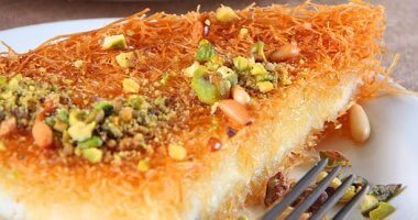 طريقة عمل صينية كنافة بالمهلبية بالصور
