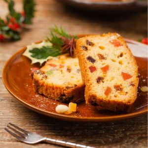 طريقة عمل كيك بالفواكه المجففة